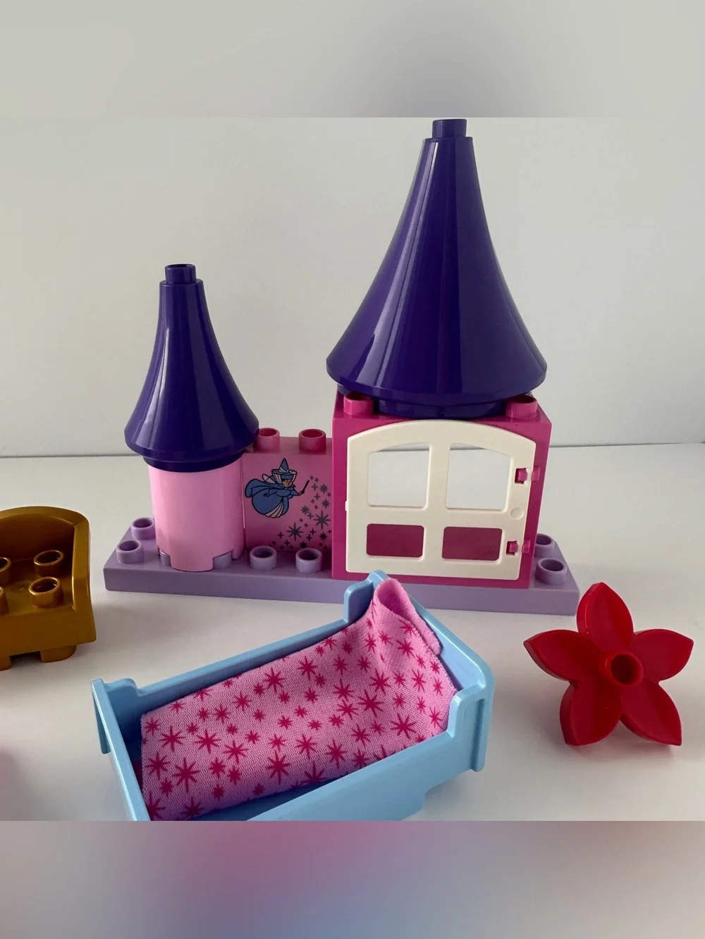 LEGO DUPLO Disney Sleeping Beauty’s Room Aurora 6151 Complete Set - Picture 3 of 3